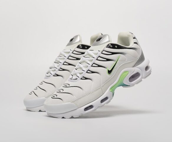 Air max plus flyknit best sale